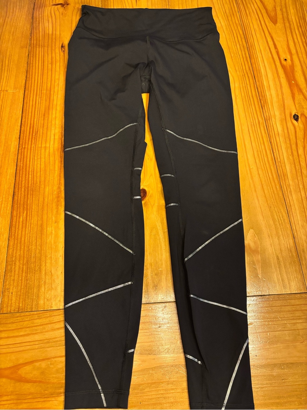 lululemon athletica Black Reflective Seam Leggings